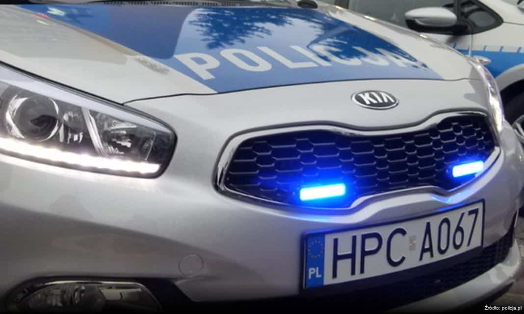 Bezpieczeństwo dzieci podczas ferii zimowych – policjanci prowadzą edukację